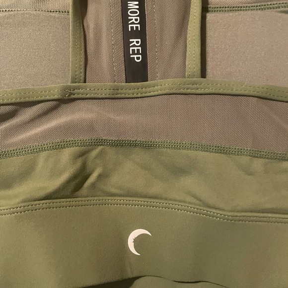 ZYIA Olive Green High Neck Sports Bra with Racerback - Picture 3 of 7